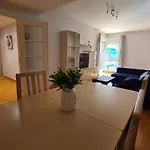 Apartamentos Dos Torres Gondolin - Nuevo apartamento con parking privado